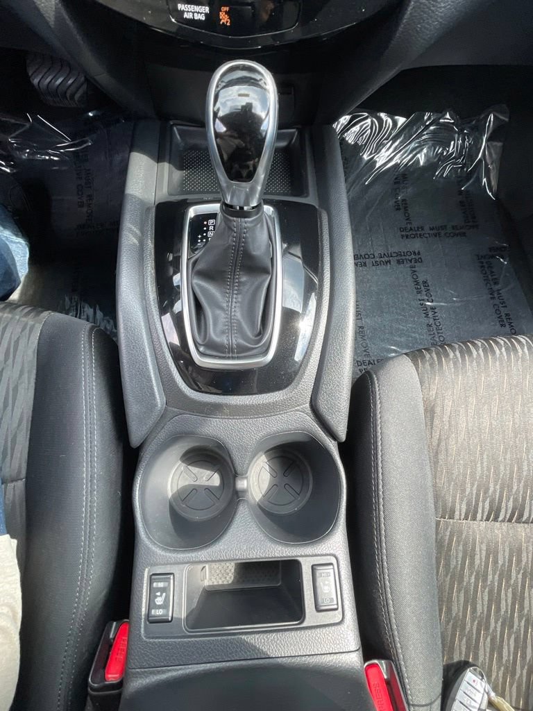 Used 2019 Nissan Rogue SV AWD/4WD image 19