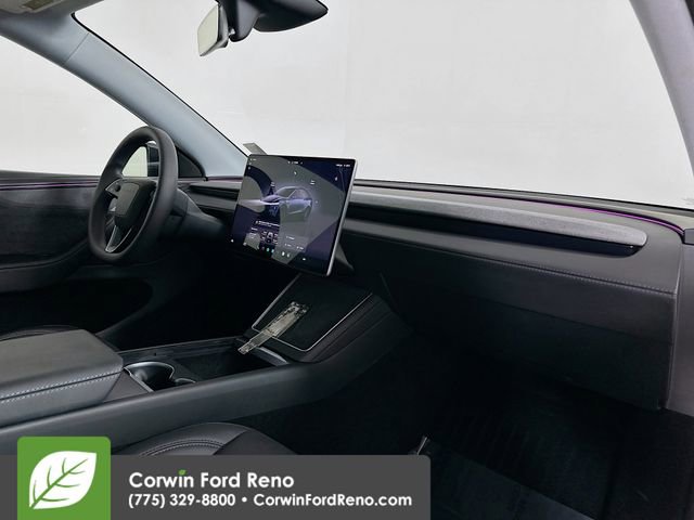 Used 2026 Tesla Model Y Long Range image 27