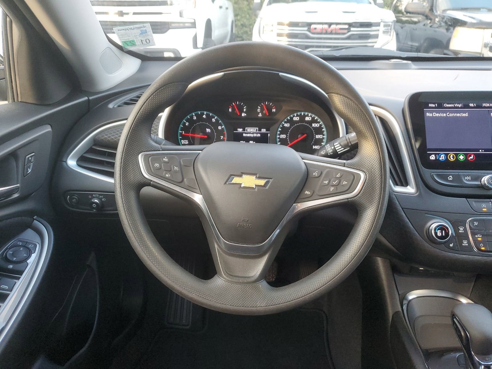 Used 2022 Chevrolet Malibu LT image 11