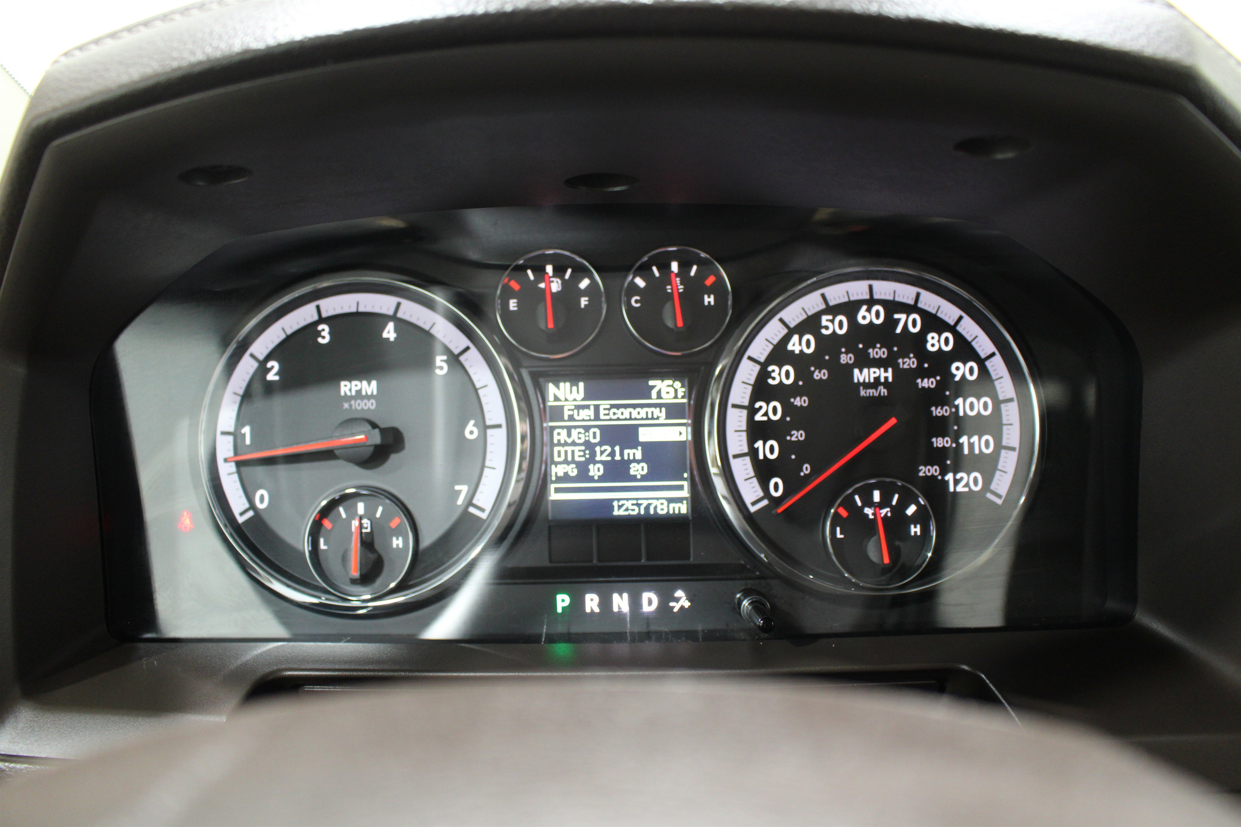 Used 2011 RAM 1500 Laramie RWD image 13