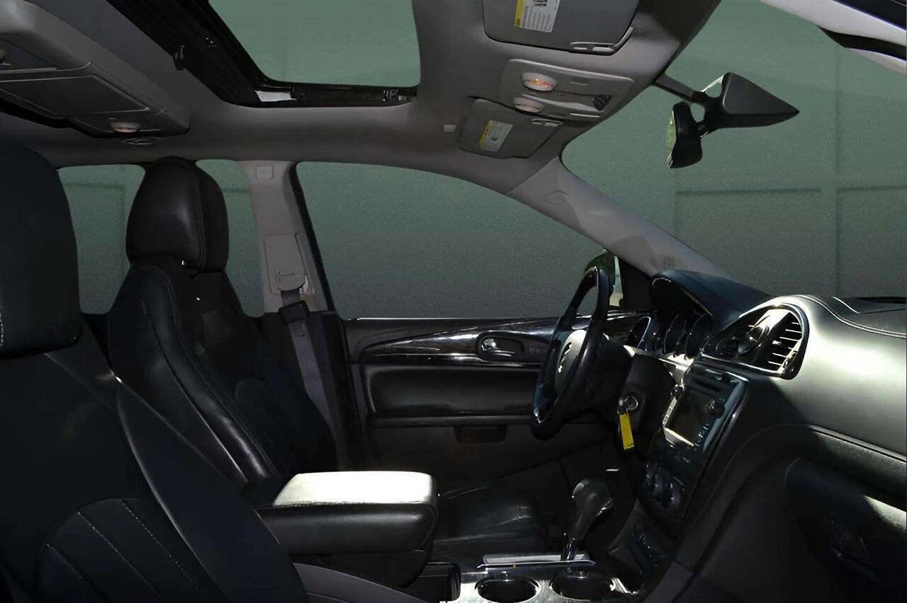 Used 2014 Buick Enclave Premium w/ Trailering Provision Package image 31