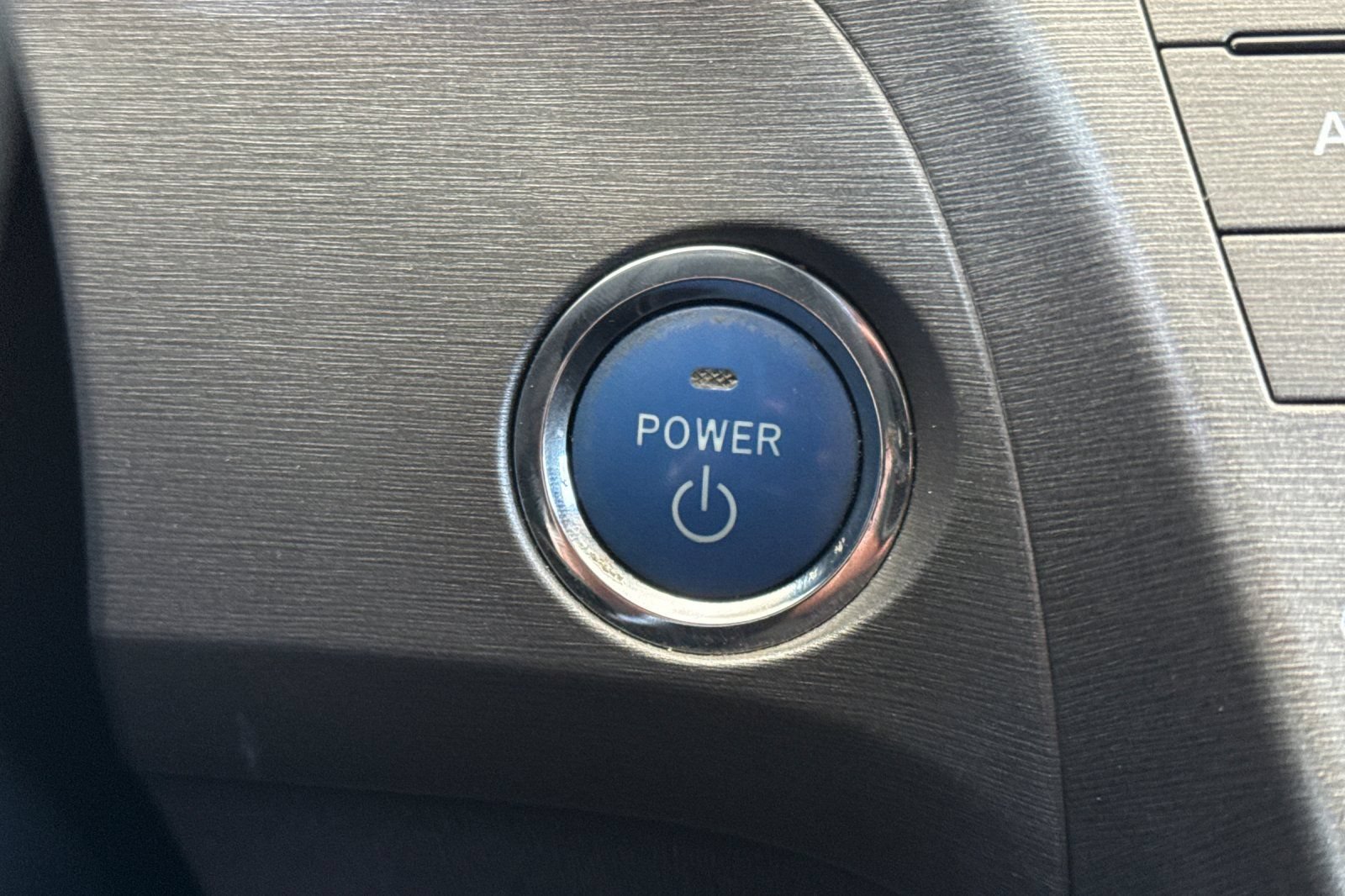 Used 2013 Toyota Prius Five FWD image 27