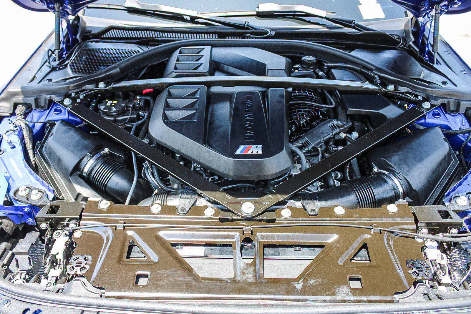 Used 2025 BMW M2 w/ Lighting Package RWD image 28