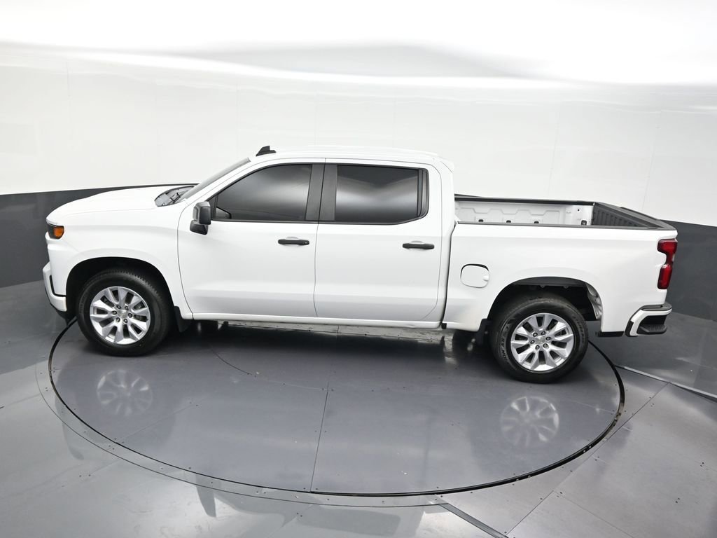 Used 2020 Chevrolet Silverado 1500 Custom w/ Custom Value Package RWD image 16