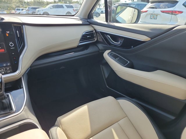 Used 2025 Subaru Outback Limited w/ Popular Package #2 image 23