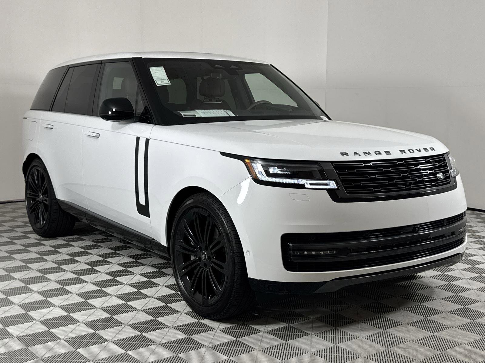 New 2025 Land Rover Range Rover SE image 7