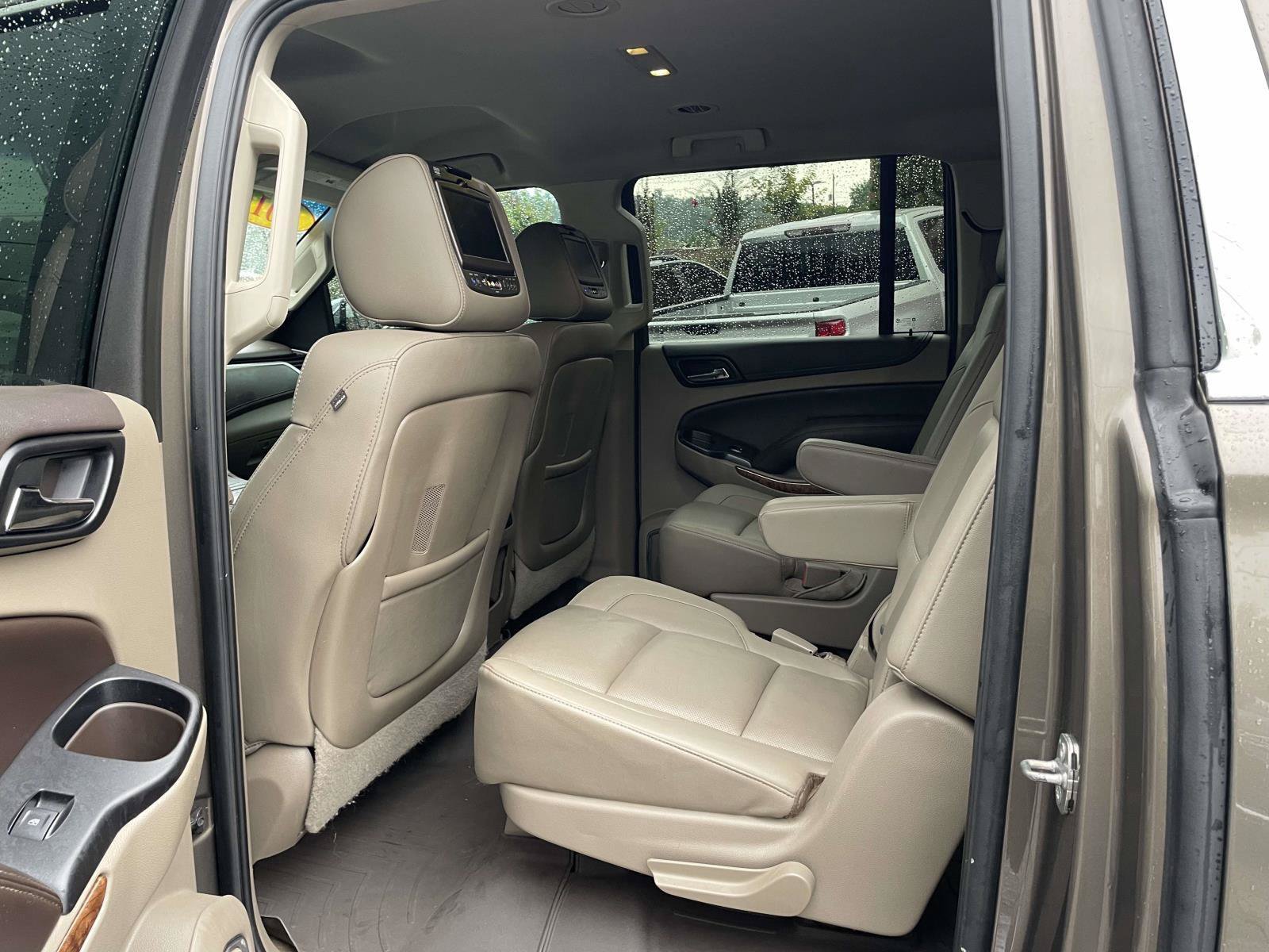 Used 2016 Chevrolet Suburban LTZ AWD/4WD image 3