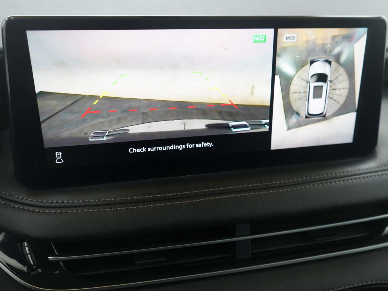 Used 2024 INFINITI QX60 Sensory image 31