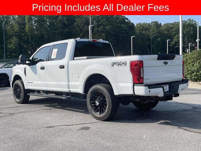 Used 2022 Ford F250 XLT w/ Black Appearance Package AWD/4WD image 3