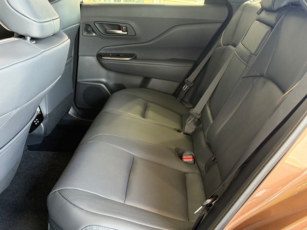 New 2025 Toyota Crown Signia image 30