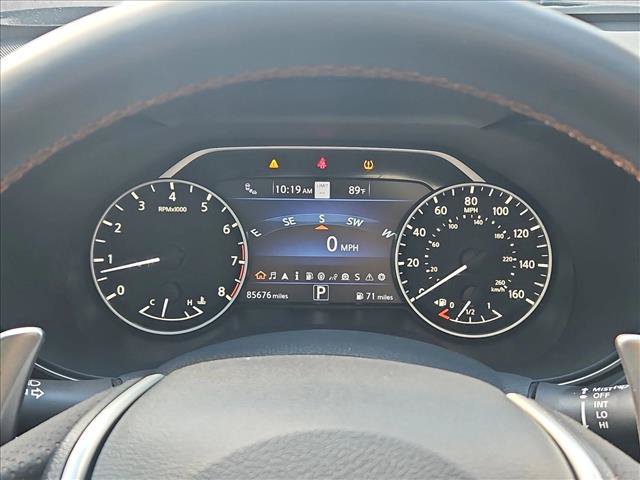 Used 2023 Nissan Maxima SR w/ Sport Mat Group FWD image 11