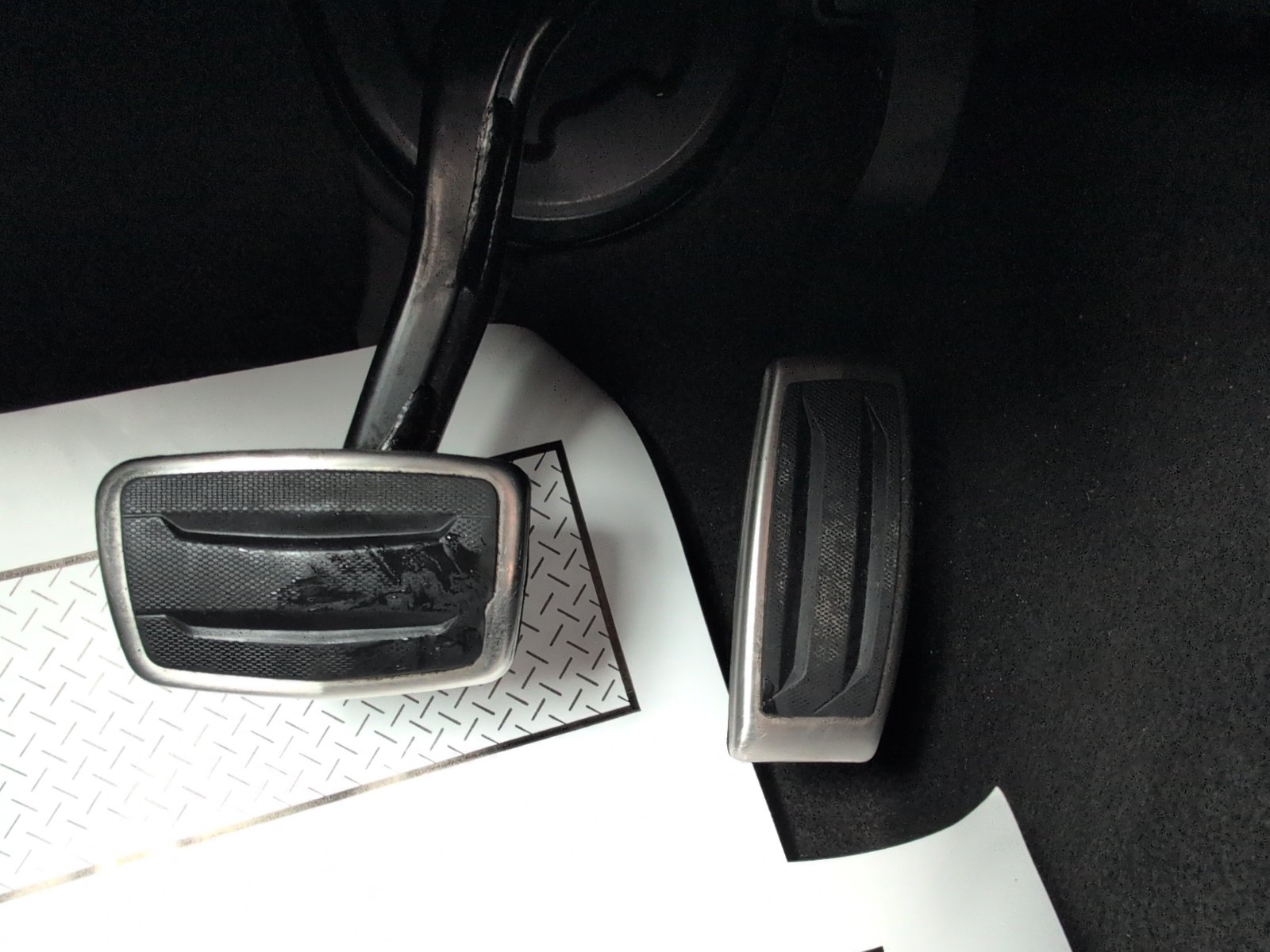 Used 2025 Buick Envision Sport Touring AWD/4WD image 20