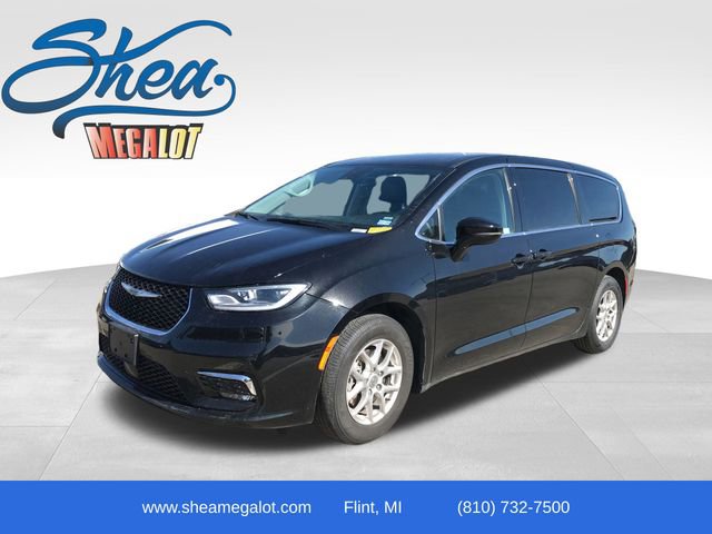 Used 2024 Chrysler Pacifica Touring-L image 1