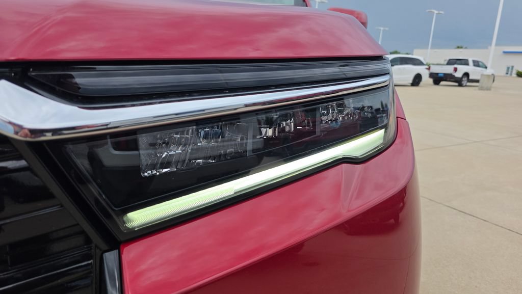 New 2026 Honda Pilot Touring image 9