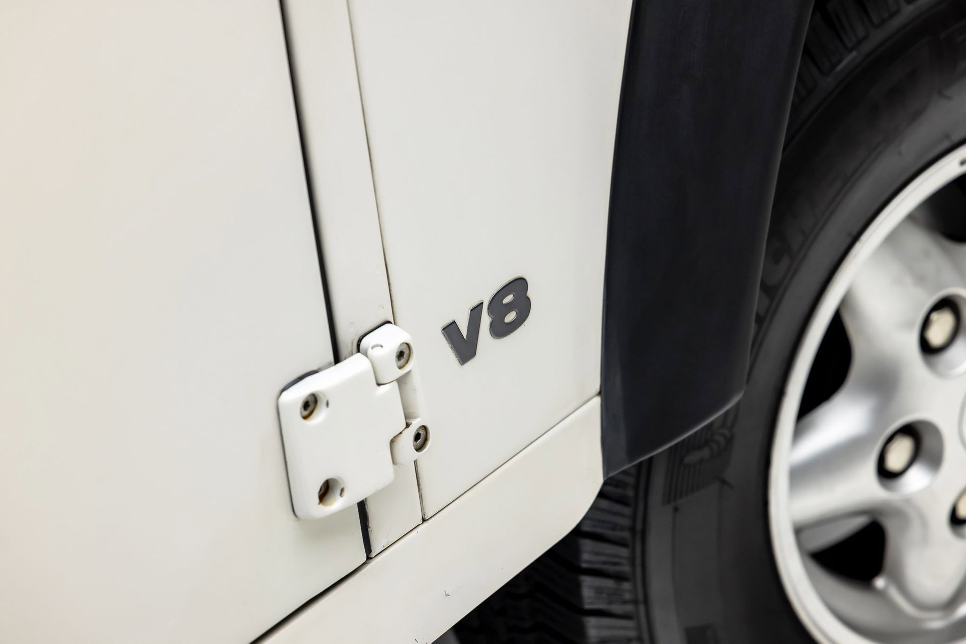 Used 1997 Land Rover Defender 90 image 28