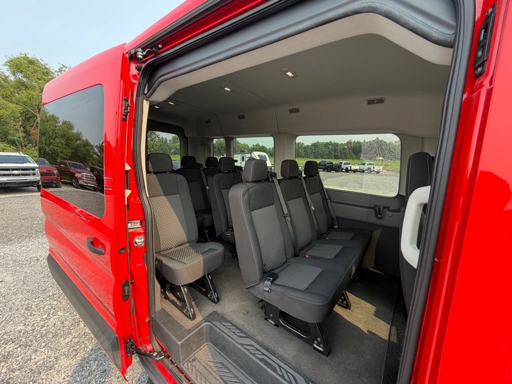 Used 2023 Ford Transit 350 XL AWD/4WD image 12