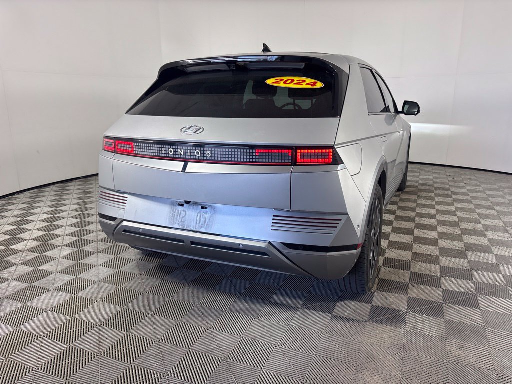 Used 2024 Hyundai Ioniq 5 Limited RWD image 3