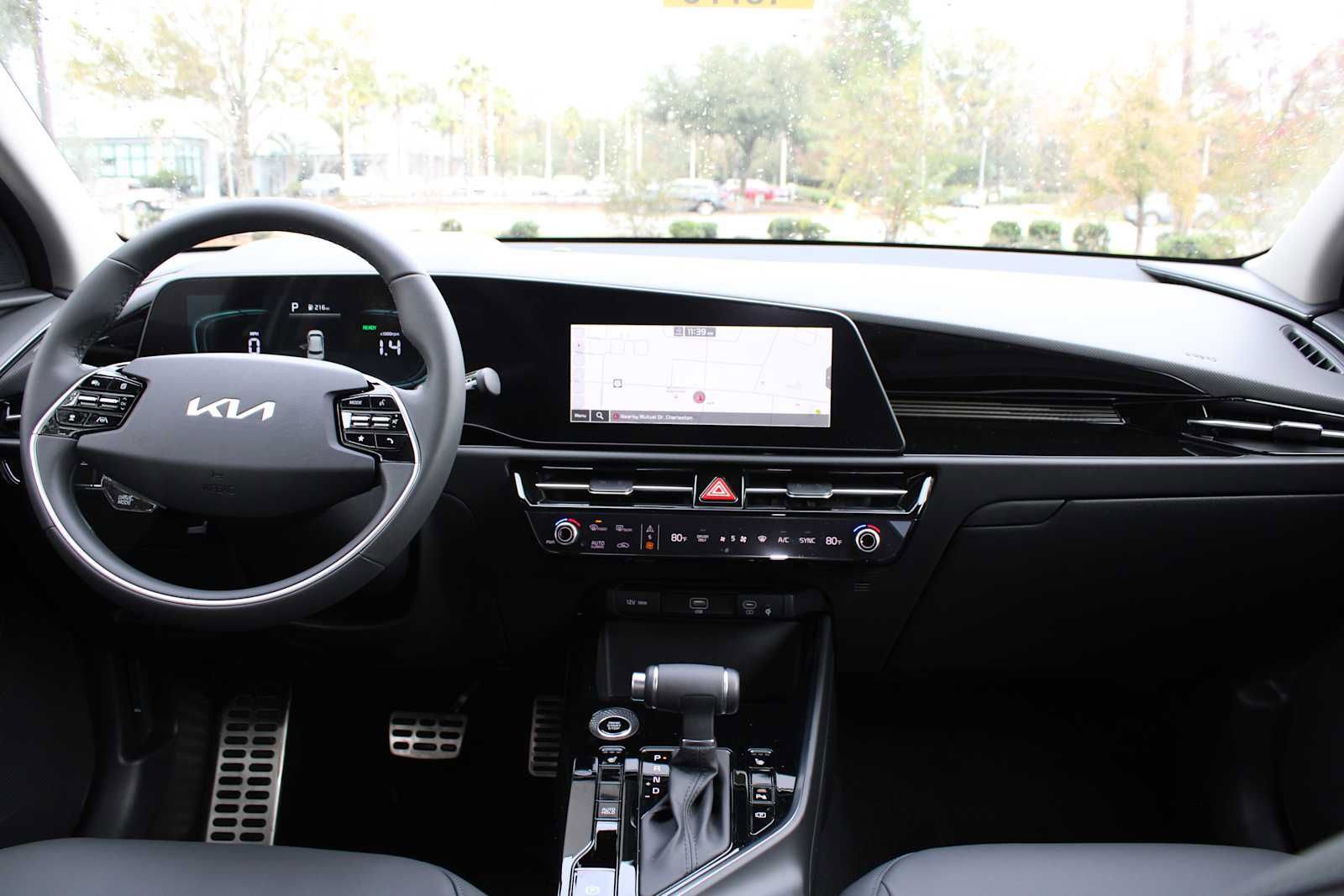 New 2025 Kia Niro EX image 21