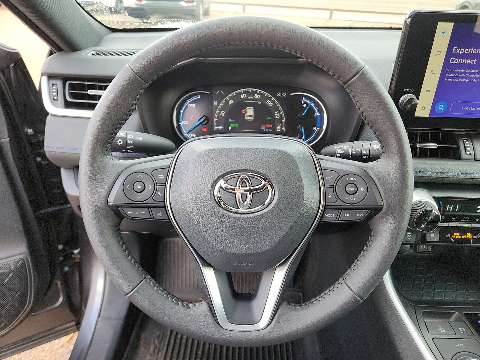 Used 2024 Toyota RAV4 XSE w/ Weather Package image 17