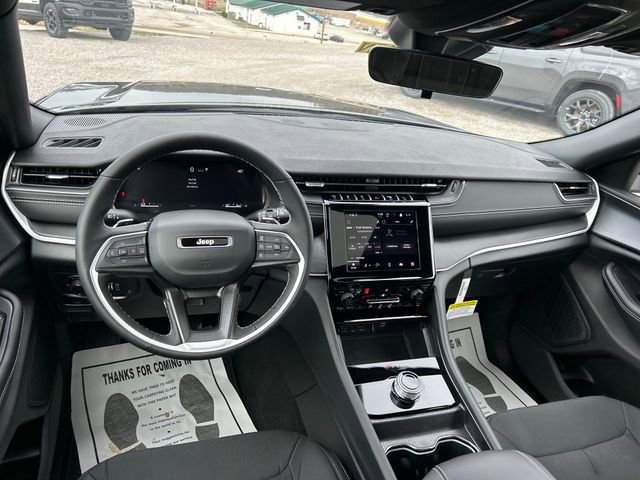 New 2026 Jeep Grand Cherokee Laredo X image 11