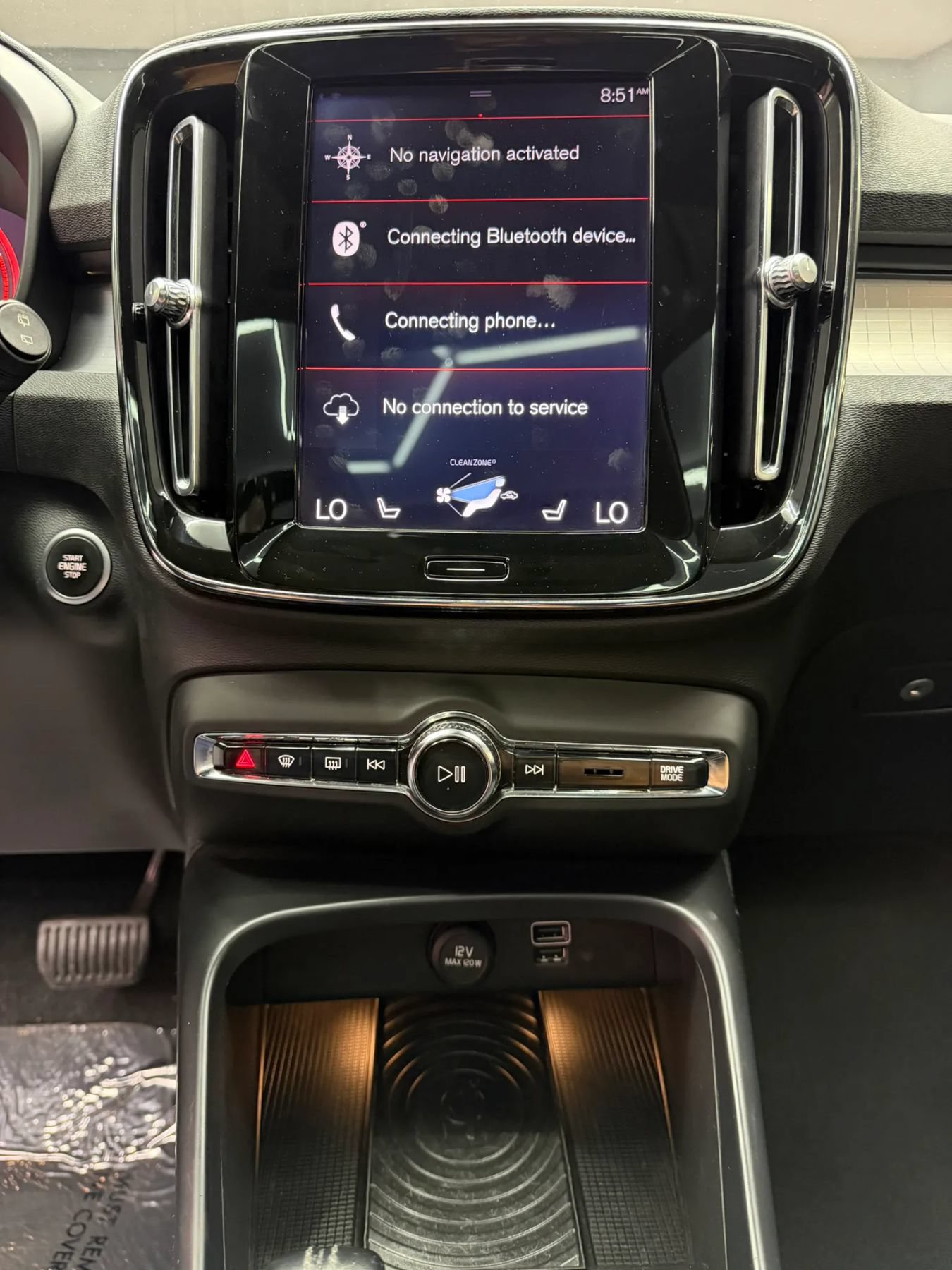 Used 2019 Volvo XC40 T5 Momentum AWD/4WD image 18