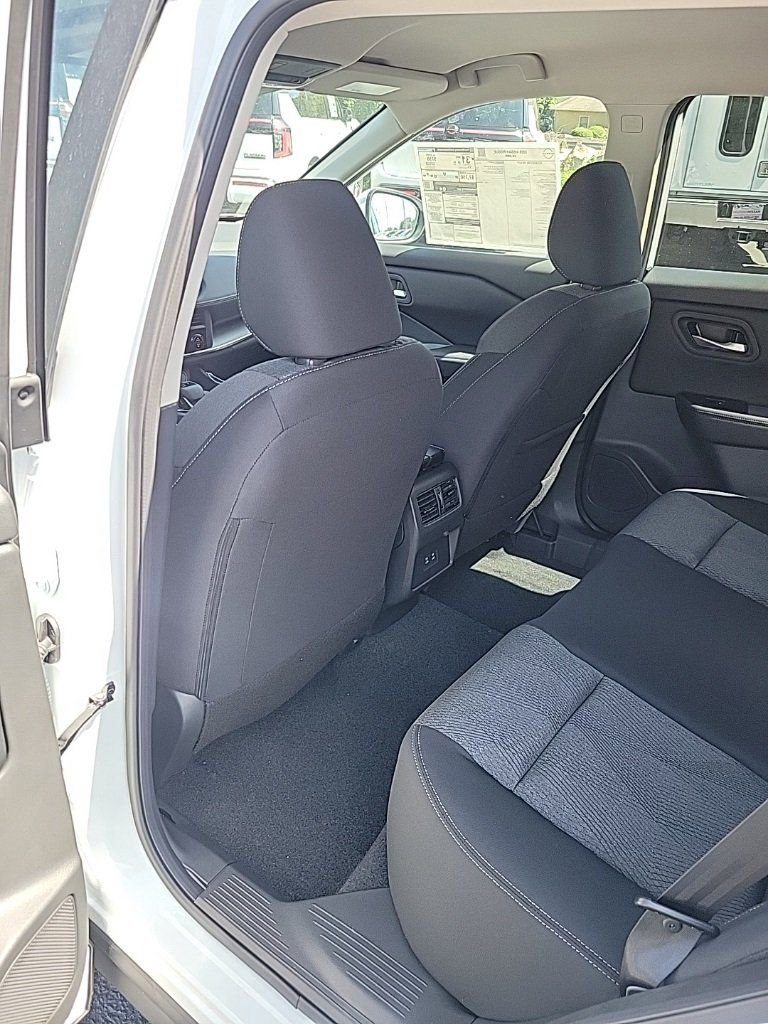 New 2026 Nissan Rogue SV image 23