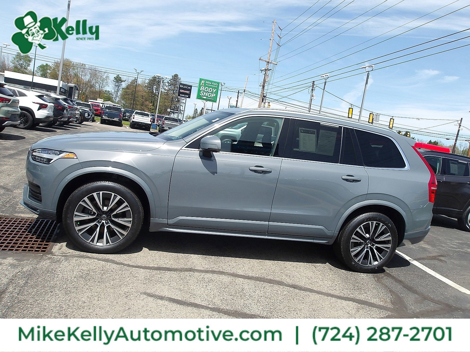 Used 2022 Volvo XC90 T6 Momentum AWD/4WD image 4