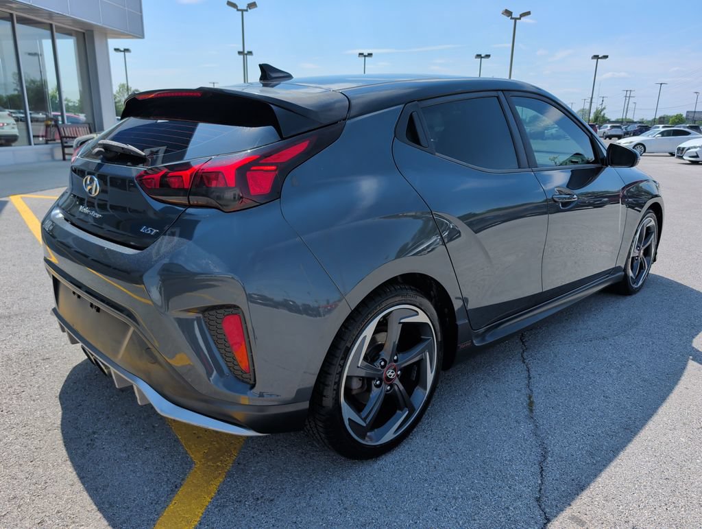 Used 2019 Hyundai Veloster Turbo Ultimate FWD image 7