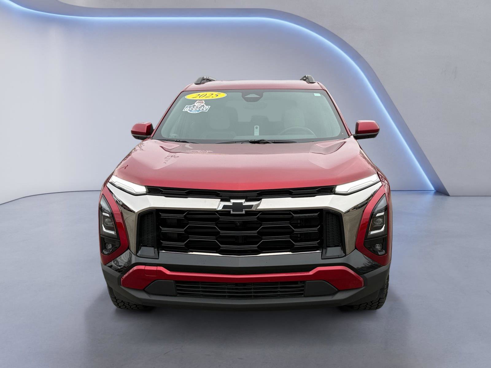 Used 2025 Chevrolet Equinox ACTIV w/ Safety and Technology Package image 9