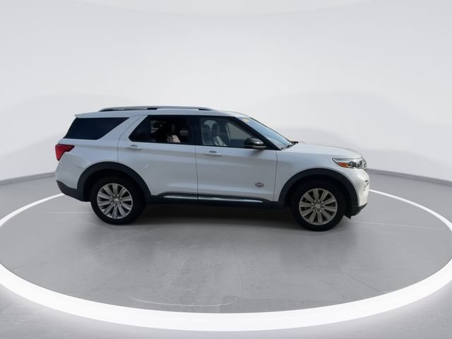 Used 2022 Ford Explorer King Ranch w/ Class IV Trailer Tow Package AWD/4WD image 9