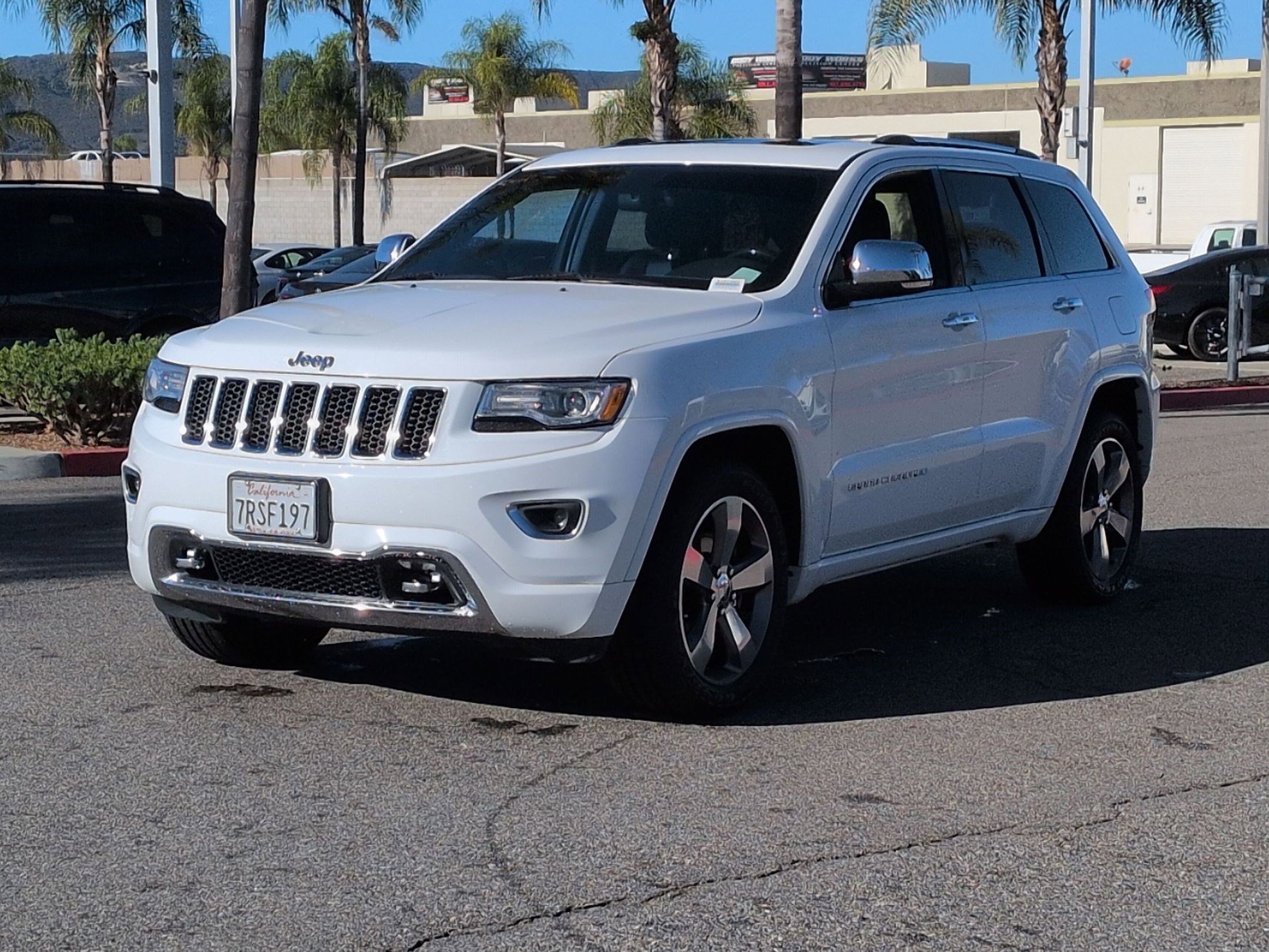 Used 2015 Jeep Grand Cherokee Overland image 5