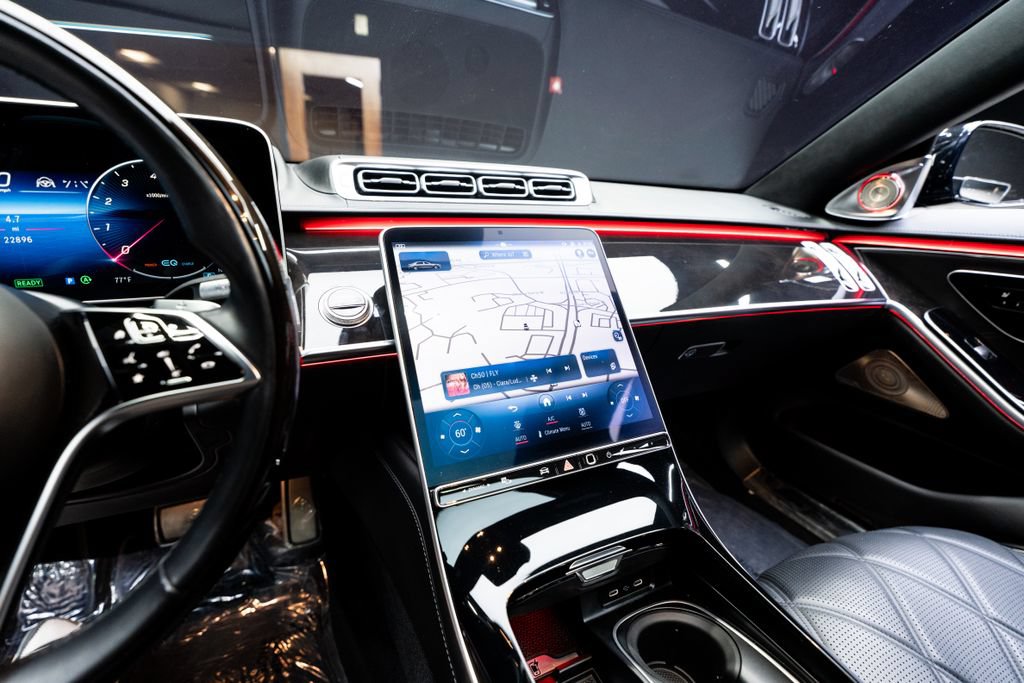 Used 2021 Mercedes-Benz Maybach S 580 4MATIC image 37