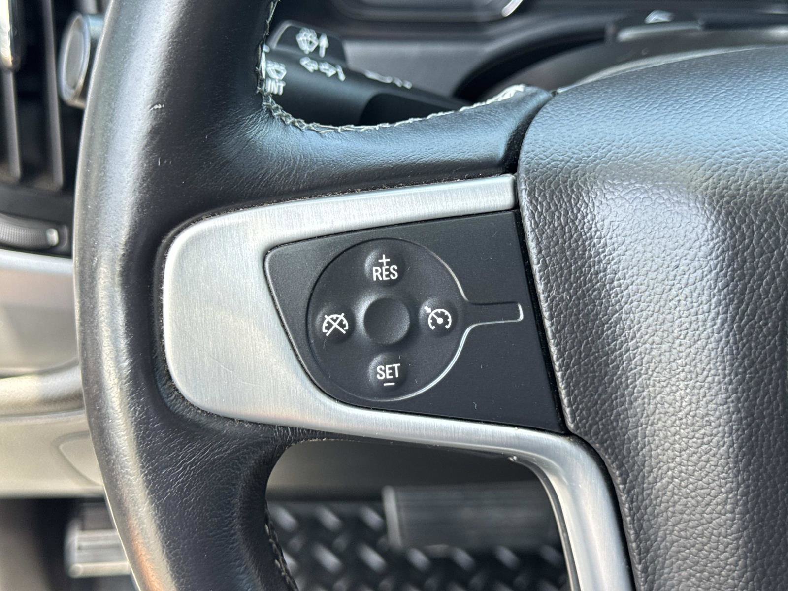 Used 2017 GMC Sierra 1500 SLE w/ SLE Value Package RWD image 11