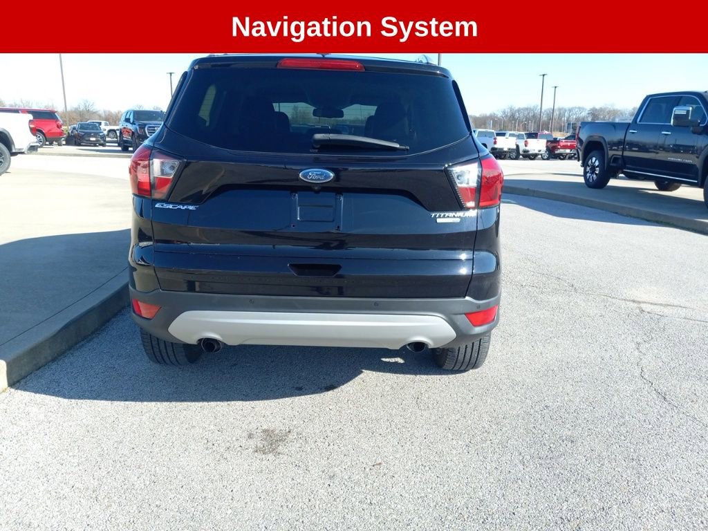 Used 2019 Ford Escape Titanium image 9