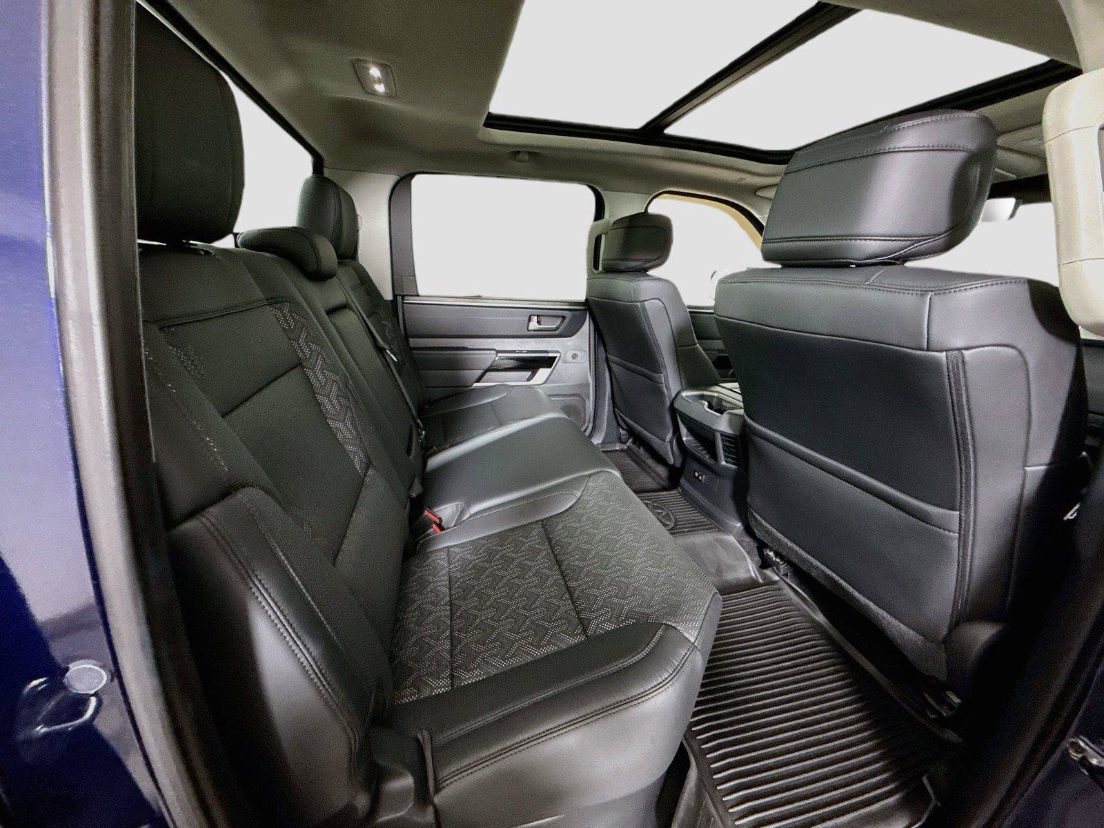 Used 2024 Toyota Tundra Limited AWD/4WD image 18