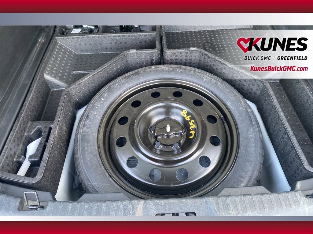 Used 2024 Ford Edge SEL image 36