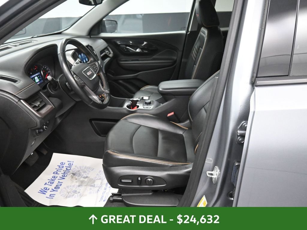 Used 2023 GMC Terrain AT4 image 30