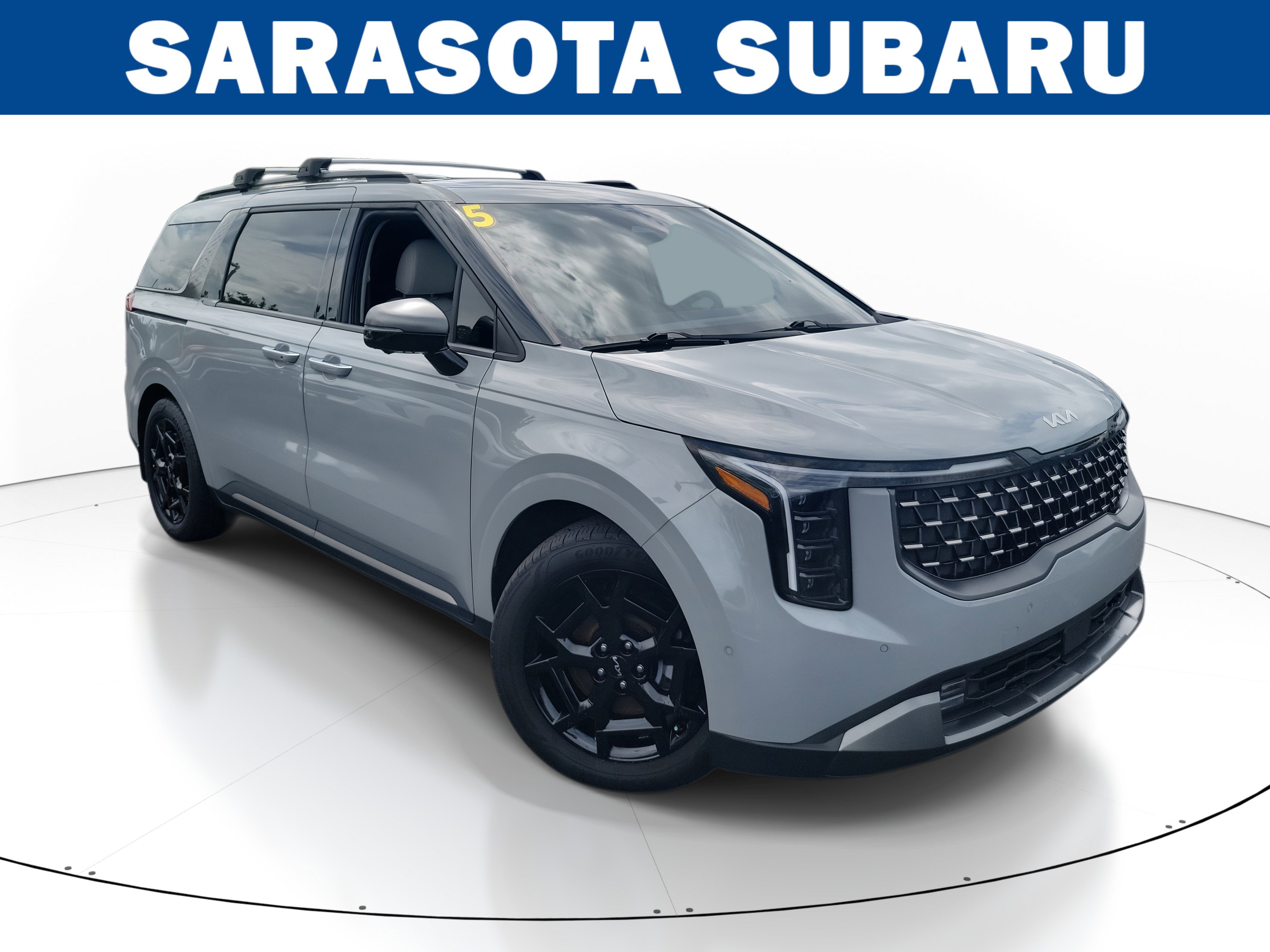 Used 2025 Kia Carnival SX Prestige