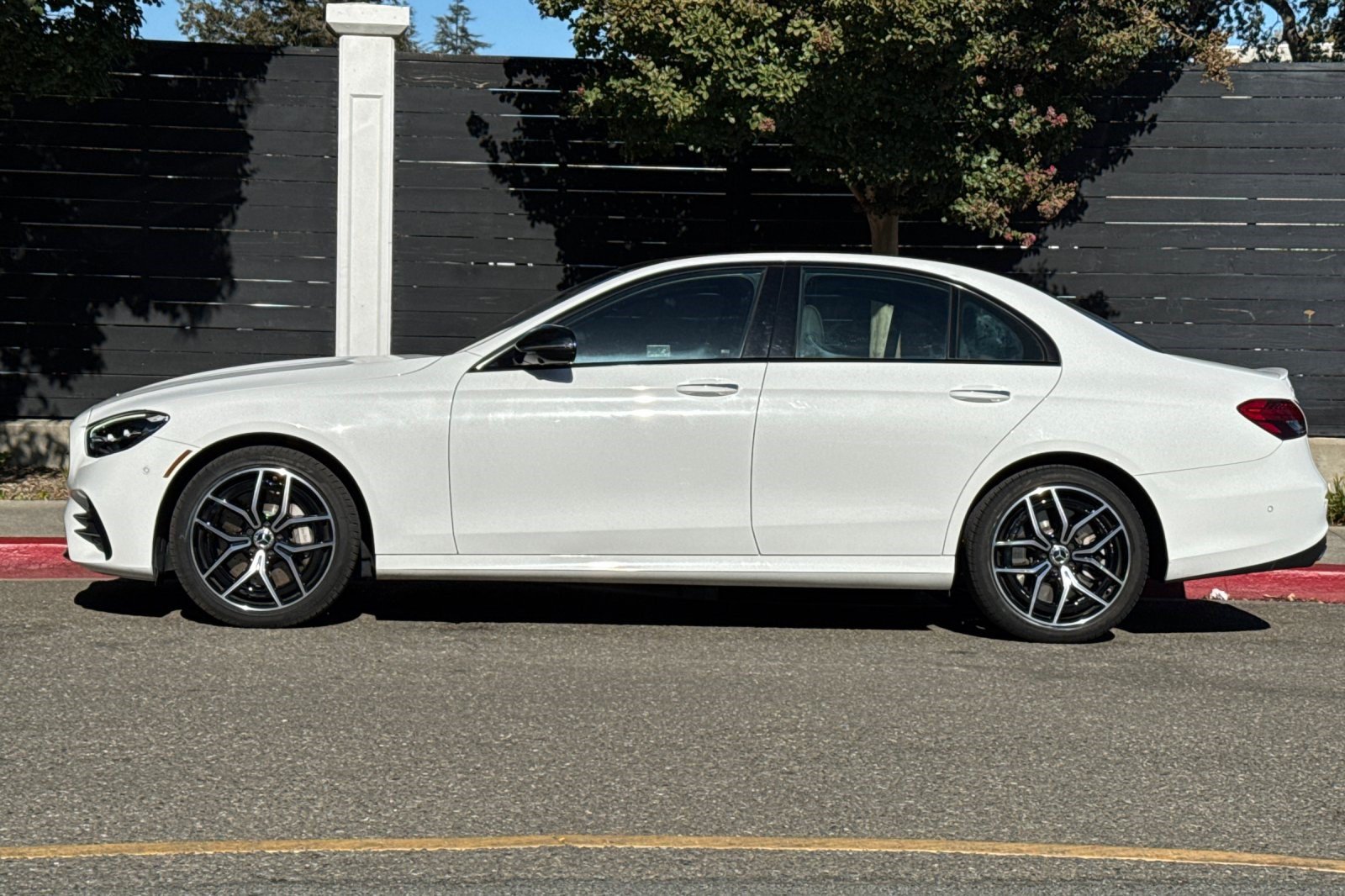 Certified 2023 Mercedes-Benz E 450 4MATIC Sedan image 2