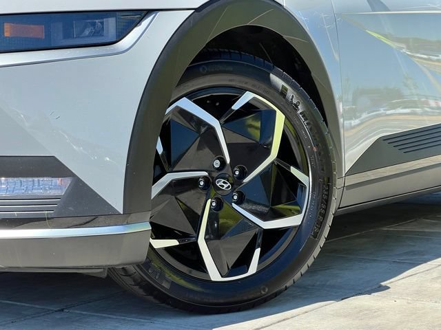 Certified 2024 Hyundai Ioniq 5 SEL RWD image 2