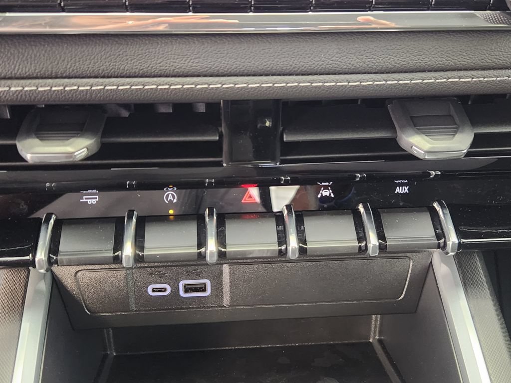 New 2026 Chevrolet Colorado LT w/ Advanced Trailering Package RWD image 17