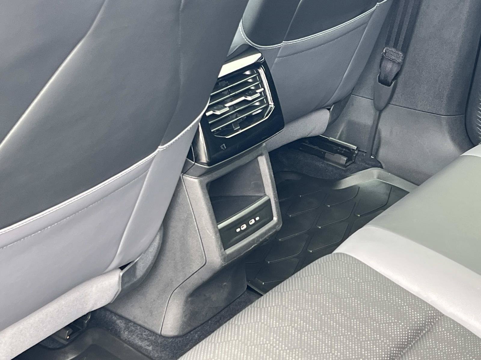 Certified 2023 Volkswagen ID.4 Pro S AWD/4WD image 25