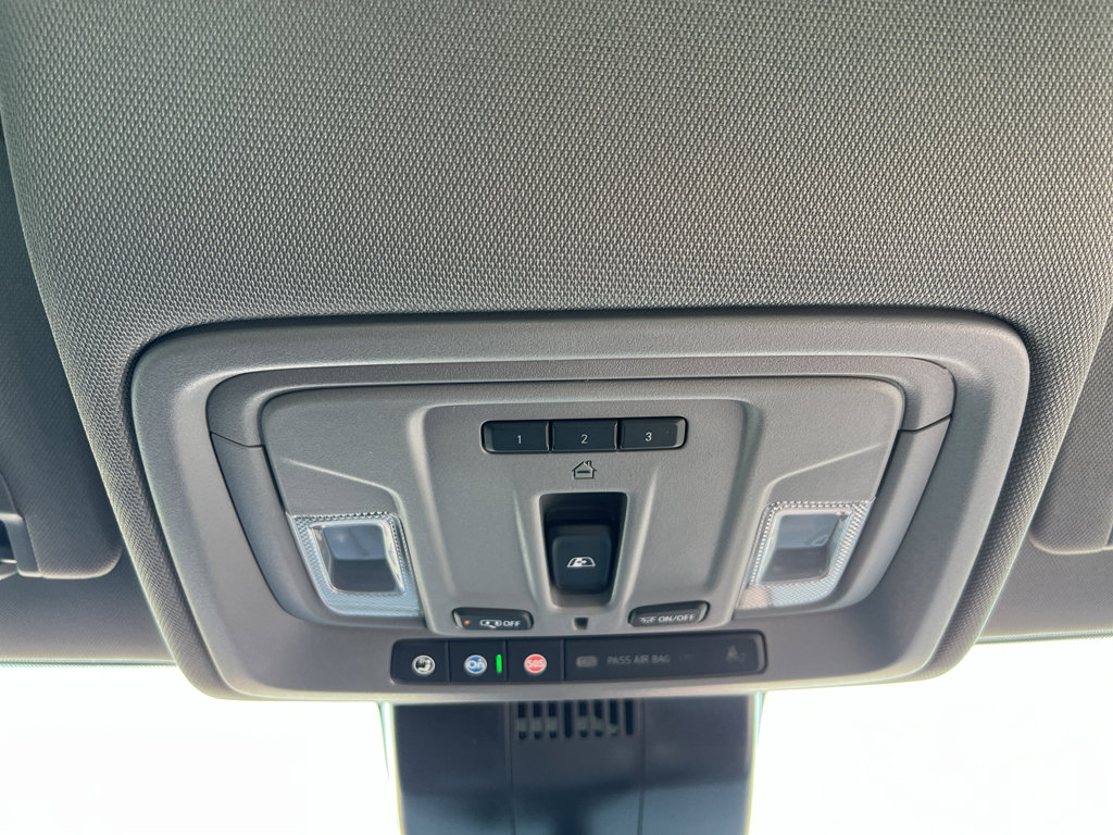 New 2025 GMC Sierra 1500 Elevation image 28