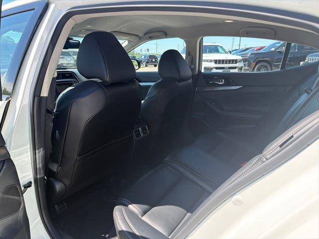 Used 2023 Nissan Maxima SV w/ Floor Mat Group image 21