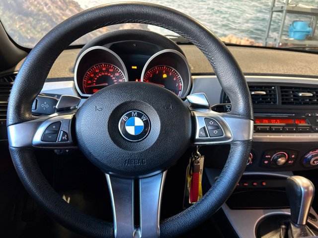 Used 2008 BMW Z4 3.0si RWD image 49