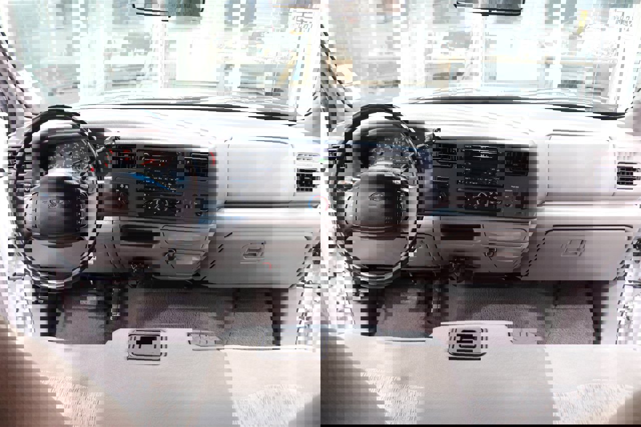 Used 2000 Ford F350 XLT image 20