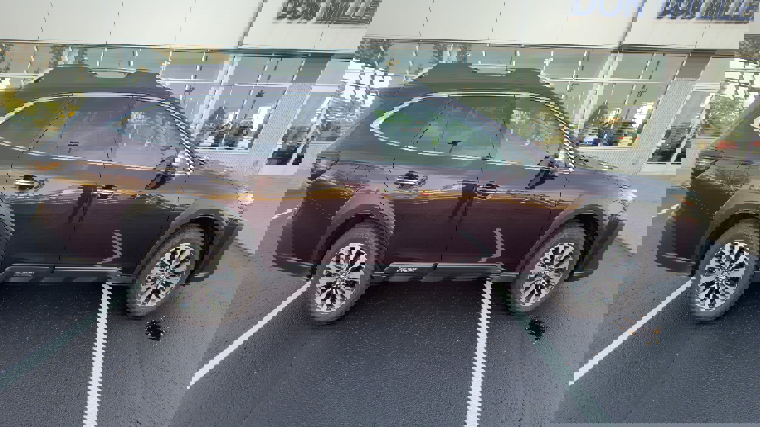 Certified 2025 Subaru Outback Touring XT image 2