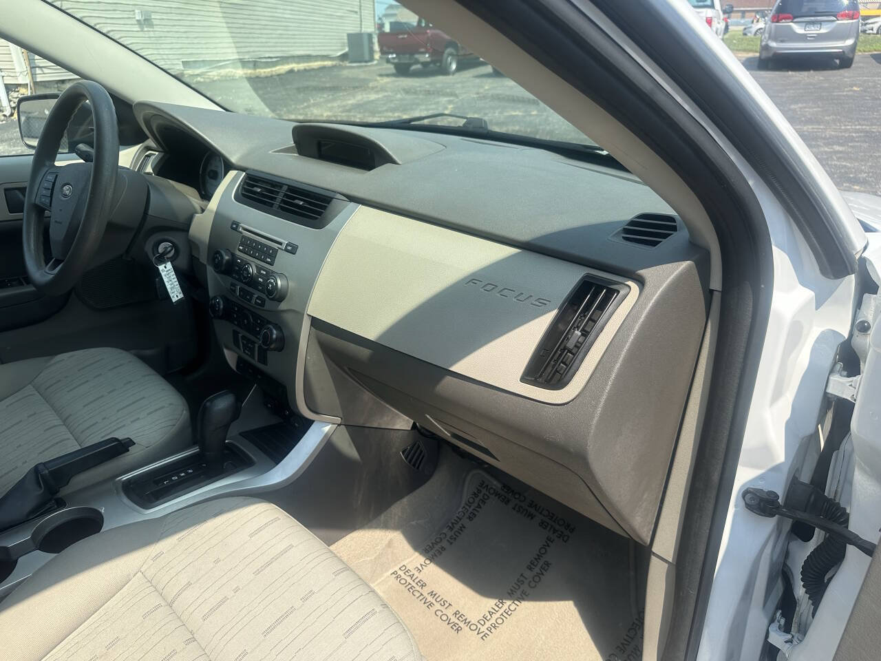 Used 2008 Ford Focus SE FWD image 33