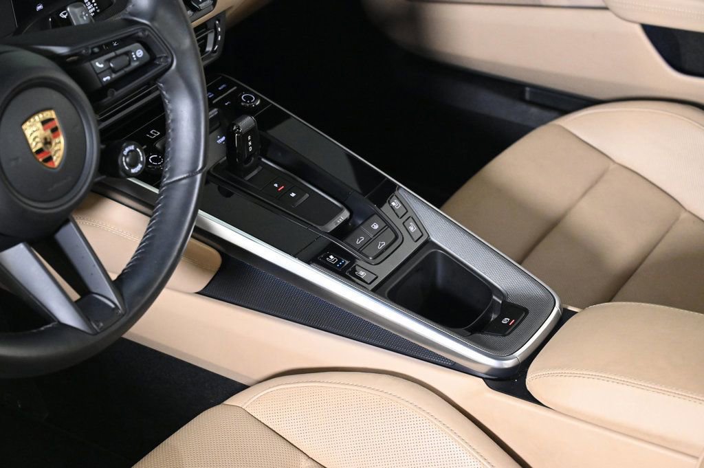 Used 2023 Porsche 911 Carrera image 16
