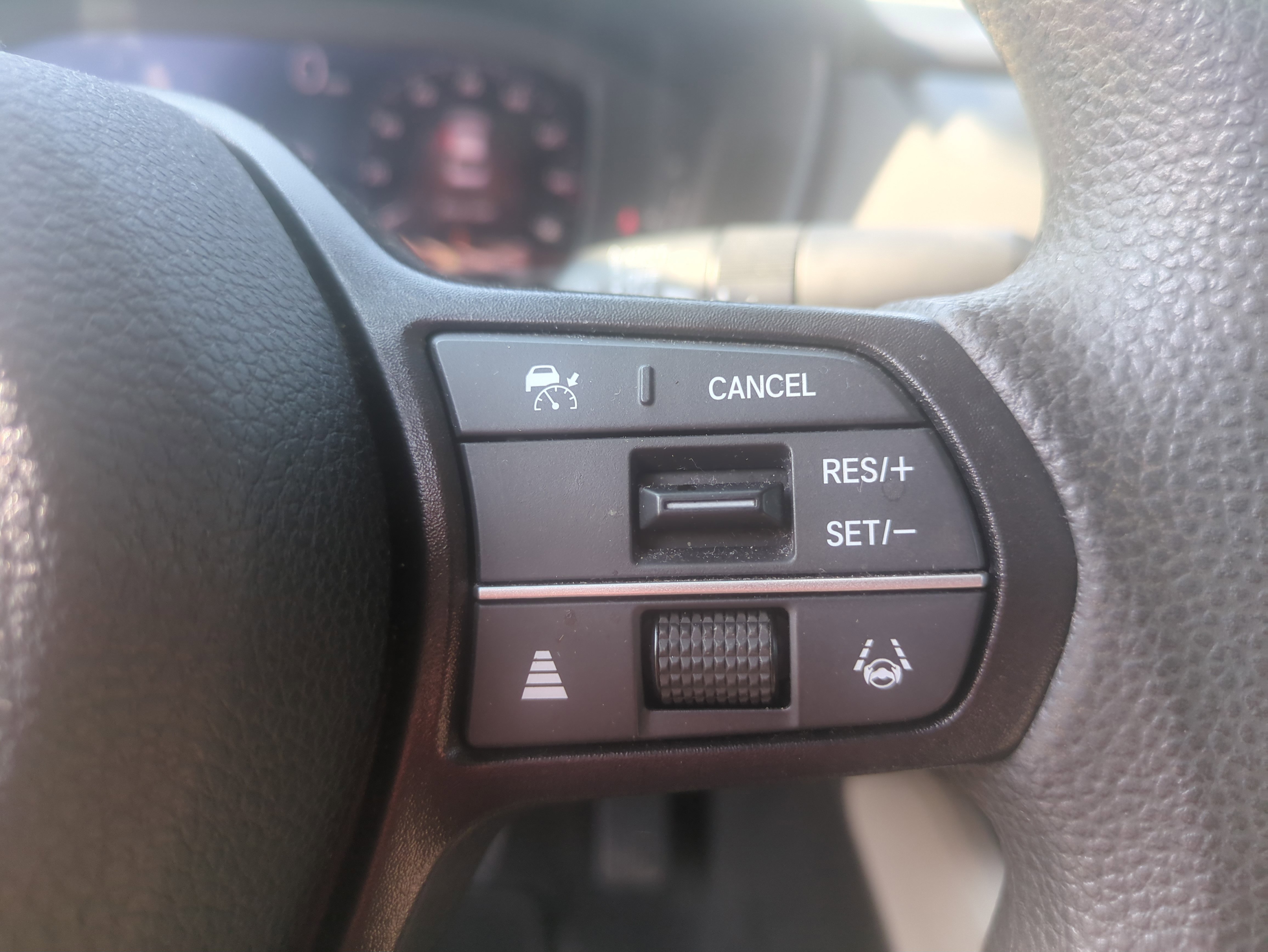 Used 2023 Honda Accord LX image 10